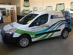 Glass Repair by Auto Windscreens